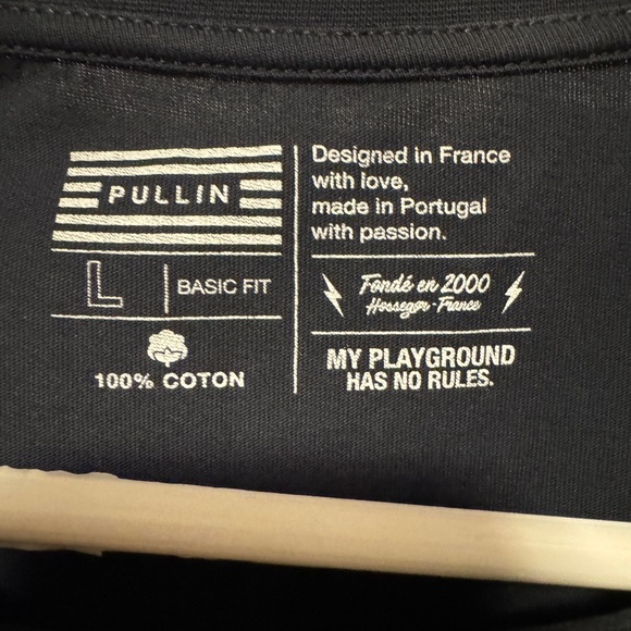 Men’s Navy Blue t-shirt - Picture 2 of 2